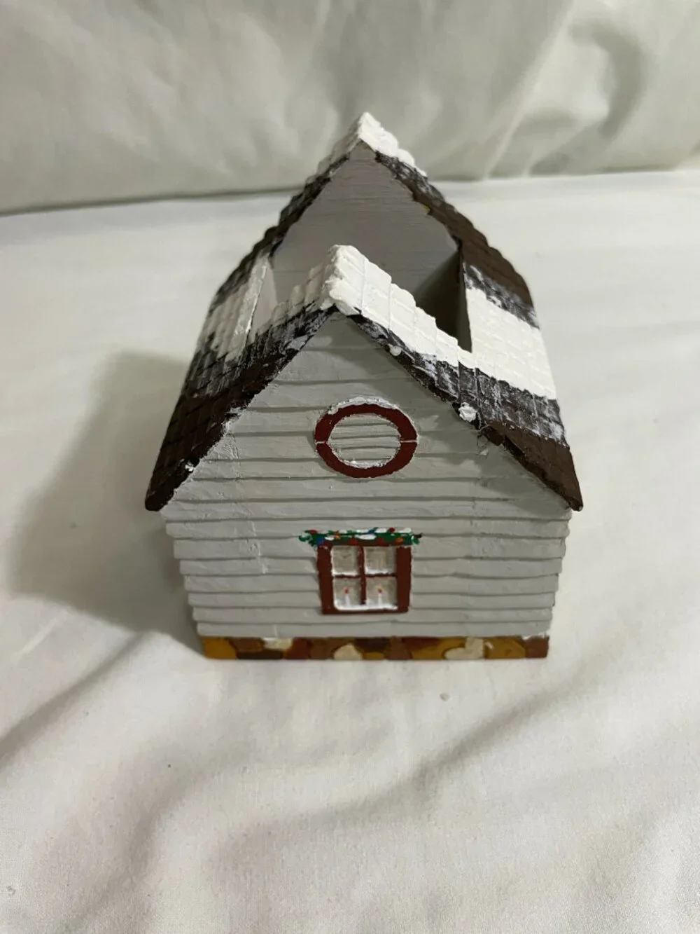 Hand Painted Wooden Christmas Cottage House Planter Trinket Holder Decor 4